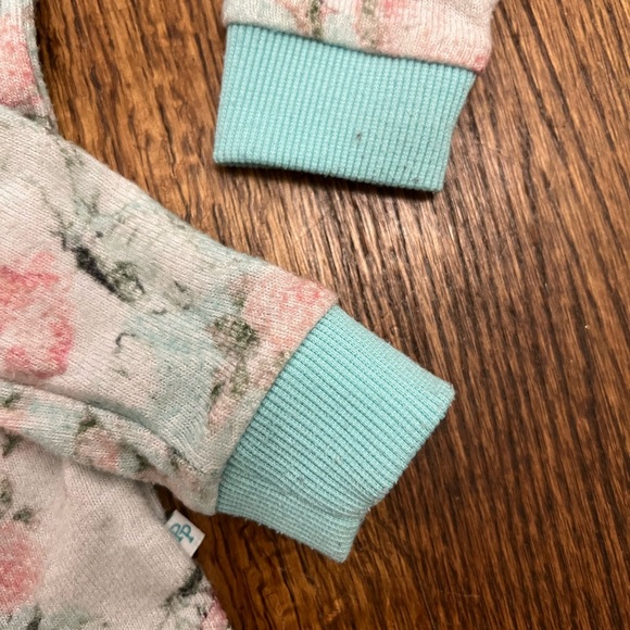 Posh Peanut Footie - Picture 5 of 5